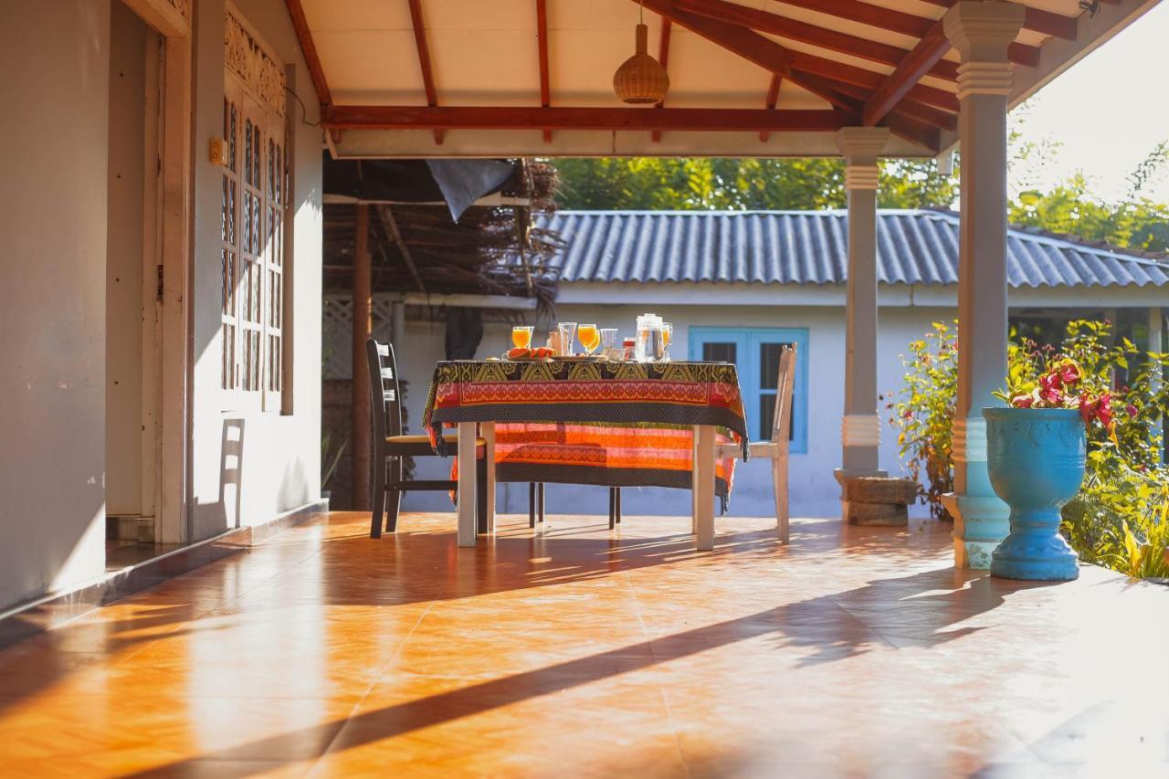 Tehan Homestay Диквелла Экстерьер фото